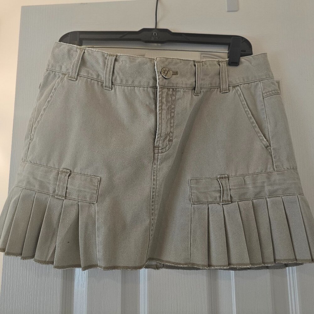 Beige skirt